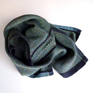 ny129 リトアニアの手織りリネン＆シルクスカーフ カーキ系玉虫色に黒とブルーの縁取り