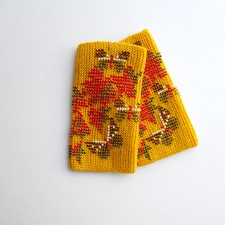 rie314 リトアニア ビーズ編みのリストウォーマー RIESINES イエロー地に蝶々が舞う 幅7×長さ13cm