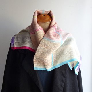 ny140 リトアニアの手織りリネン＆シルクスカーフ パステル調の明るい色合いにビビッドなピンクや水色のライン
