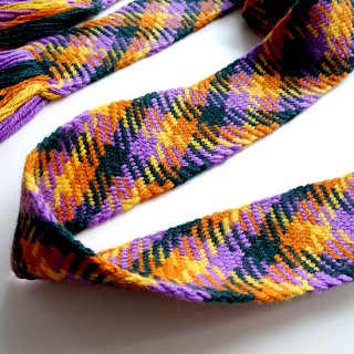 juo022 リトアニア 手織りベルト 太め毛糸の織り模様