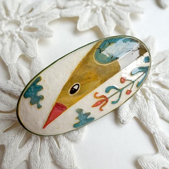 mina 時代の木製の鳥ブローチ （ブローチ（鳥・ミナペルホネン