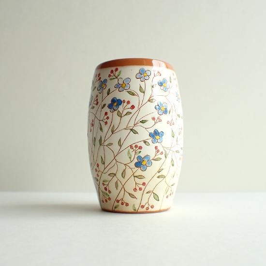 日本の伝統的な絵柄が施された陶器の花瓶非常にまれ おさかな模様 陶器の花瓶 ZA440