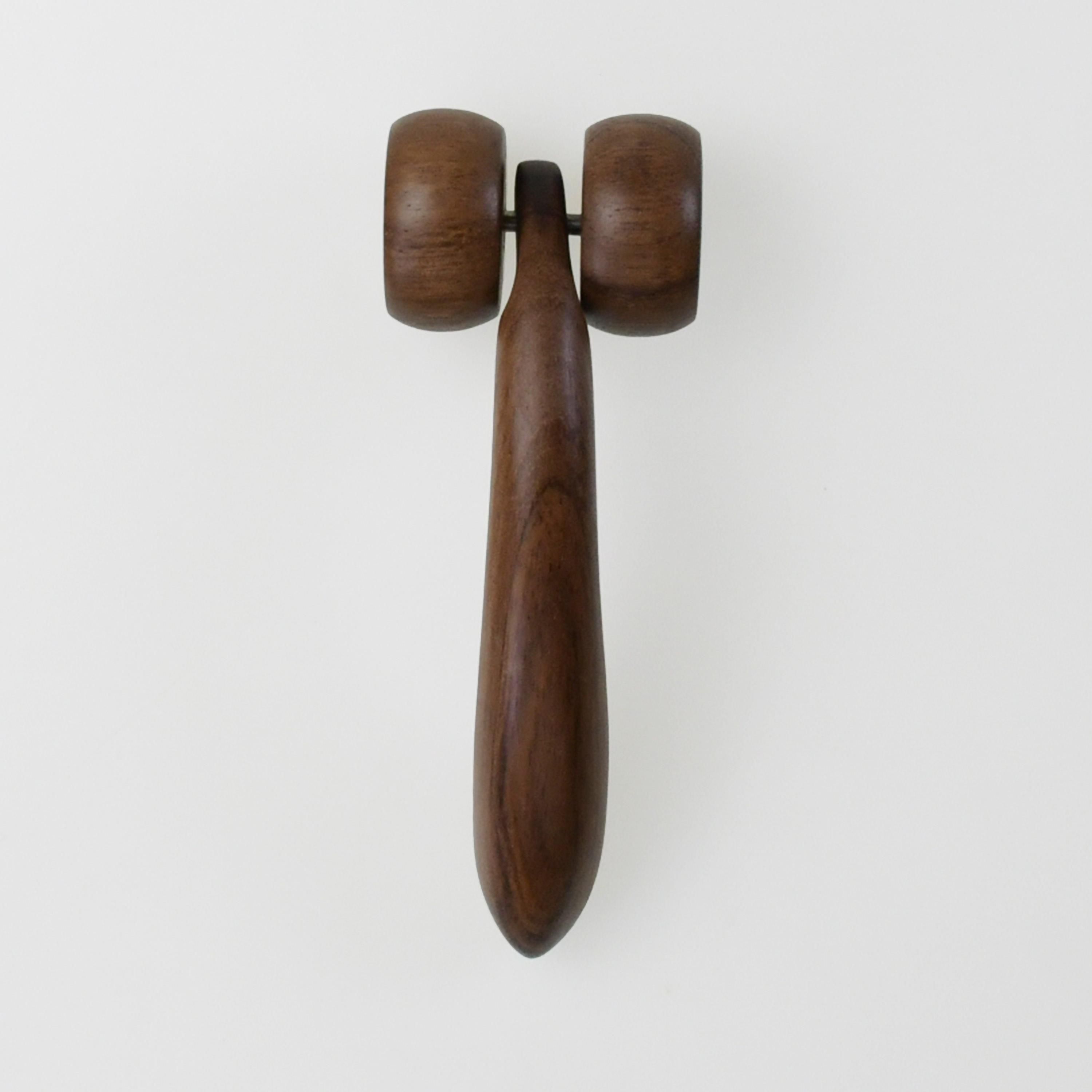 ¥Õ¥§¥¤¥¹¥Þ¥Ã¥µ¡¼¥¸¥í¡¼¥é¡¼ ÀµÌ̤«¤é¤ß¤¿»Ñ