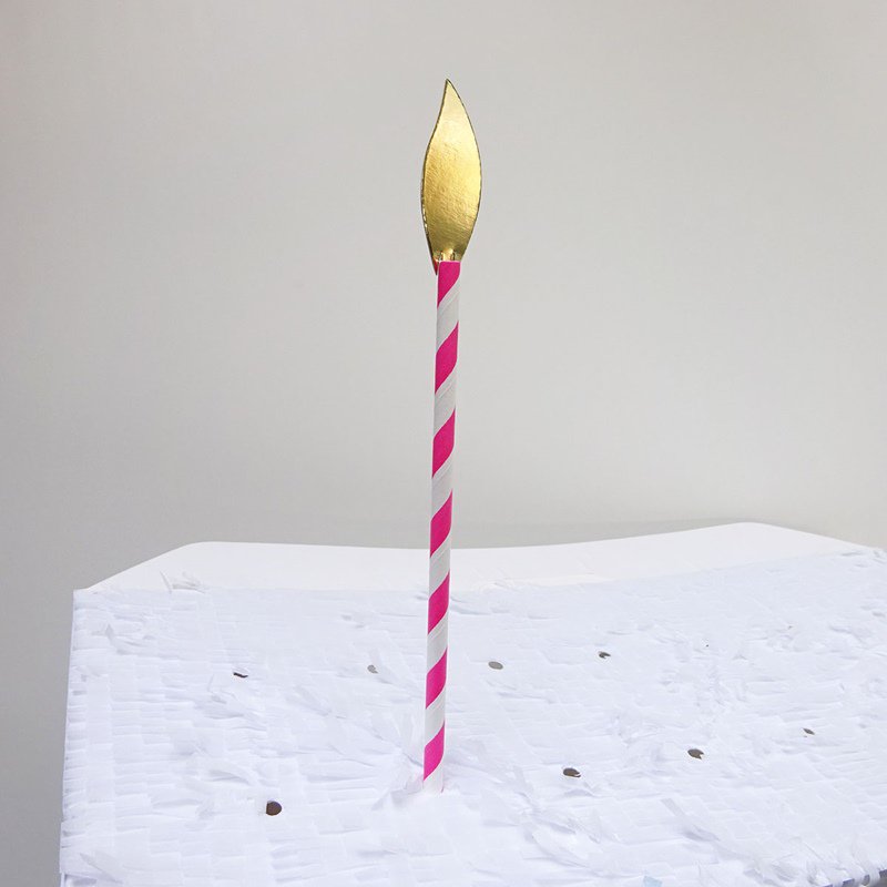 Meri Meri】大きなケーキのピニャータ 高さ40cm 組み立て式 DIY バースデーケーキ パーティー 飾り 誕生日 Cake Pinata  アクティビティ イベント お祝い あす楽 リトルレモネード メリメリ