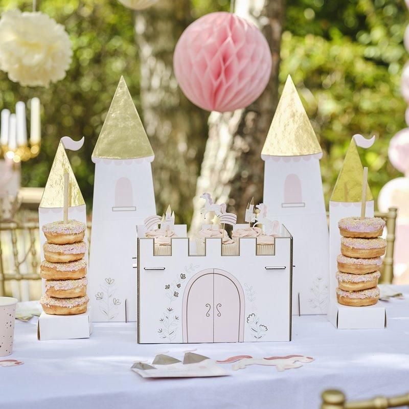 【Ginger Ray】 プリンセス お城のトリートスタンド 組み立て式 DIY 飾り カップケーキスタンド ケーキスタンド デザートスタンド 誕生日 女の子 テーブルウェア Princess Castle Treat Stand あす楽 リトルレモネード ミッフィー ダーン テーブルペーパー ストロー 水色 リング パーティー