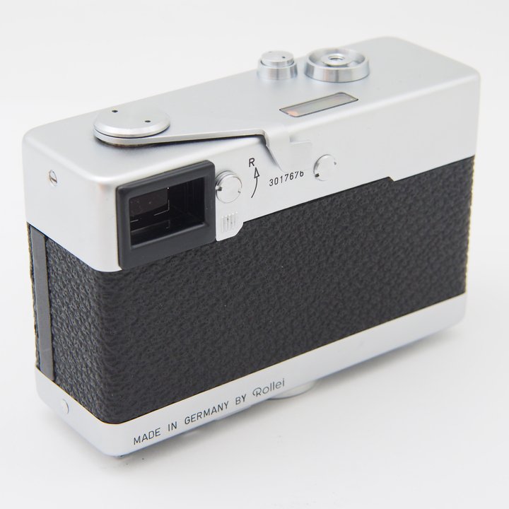 Rollei 35 (ドイツ製) カメラポーチ 他 - フィルムカメラ
