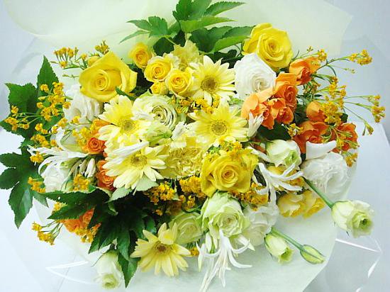 花束なら京都の花屋「フローリスト花えん」誕生日祝いの花・京都市内配達