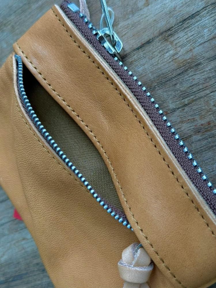 バトラーバーナーセイルズ | 馬革ジップポーチ - K2APARTMENT/茨城県