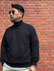<img class='new_mark_img1' src='https://img.shop-pro.jp/img/new/icons14.gif' style='border:none;display:inline;margin:0px;padding:0px;width:auto;' />ꥢsoglia NERD Highneck sweat/ϥͥååȡ