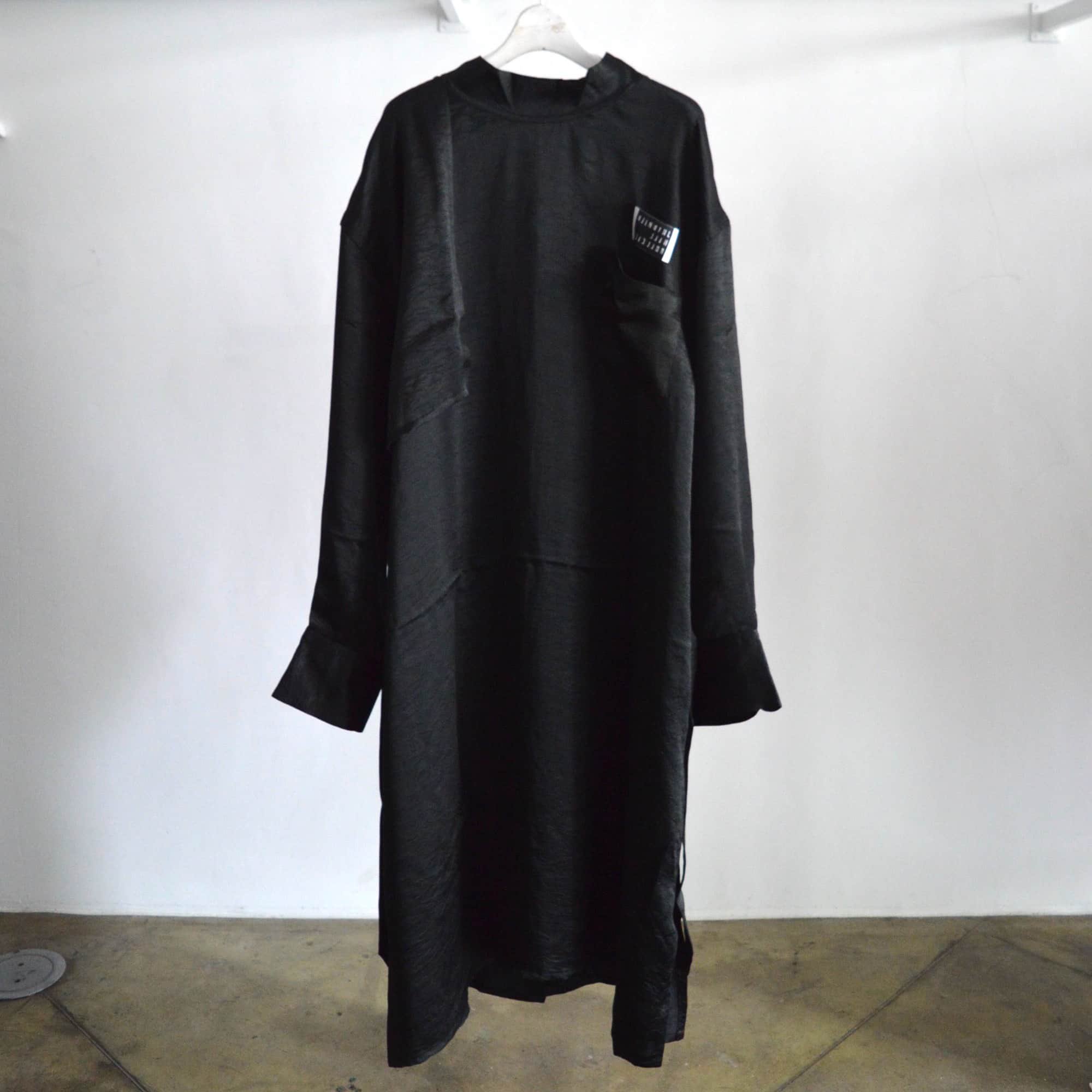 【JUVENILE HALL ROLLCALL】MEDIC ACE GOWN