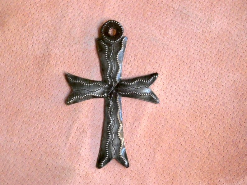 ハイチメタルアート クロス/十字架 壁飾り(鉄製)