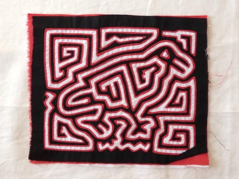 パナマのモラ☆カリブ サンブラス諸島の刺繍