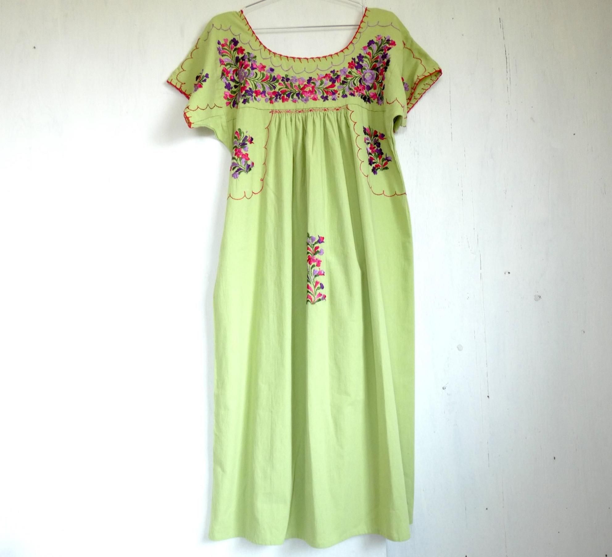 サンアントニーノヴィンテージ手刺繍ワンピ/メキシカン/オアハカ/オトミ/民族衣装 ヴィンテージサンアントニーノ手刺繍ワンピ/メキシコ/オアハカ