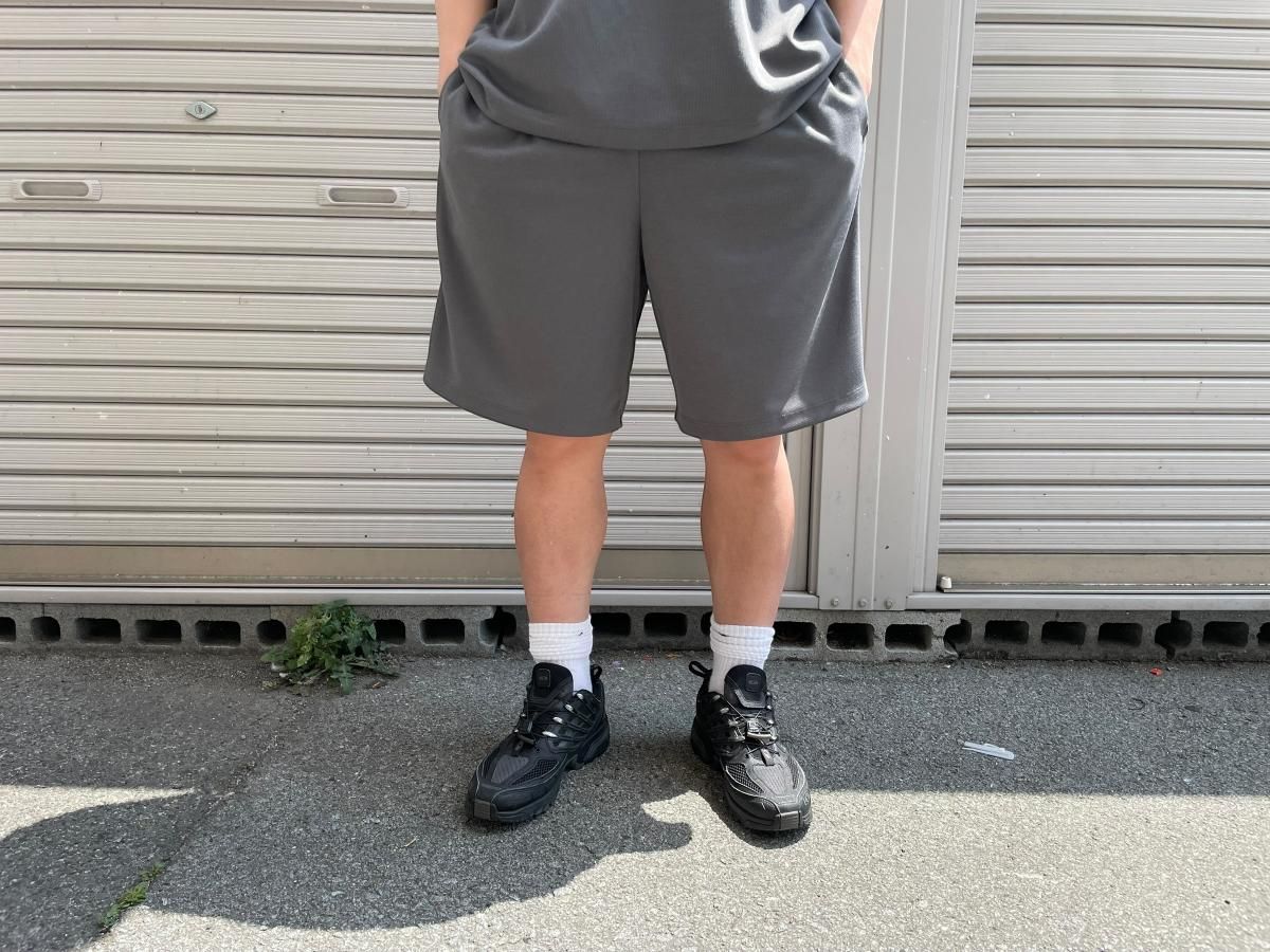 ES.1 <BR>POWER DRY SHORTS (CHARCOAL)

