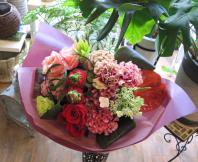 Reddish-pink-colored bouquet