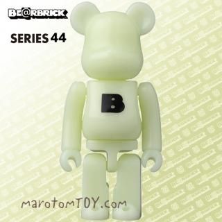 SERIES 44 - ベアブリックのお店 ** marotom TOY **