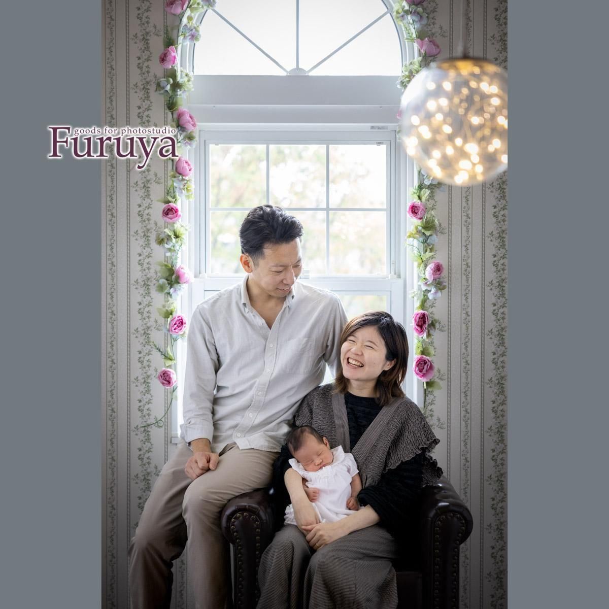 コンパクトチェスターフィールドソファ コンパクトチェスターフィールドソファ 【撮影用小道具フルヤ】