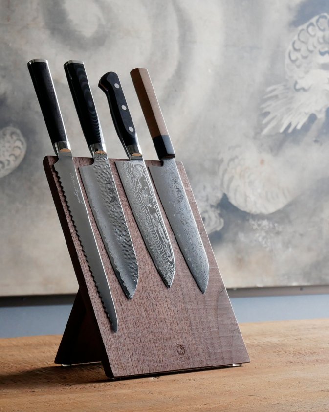 龍泉オリジナル 木製ナイフスタンド - 龍泉刃物 公式オンラインショップ | Ryusen Online Store