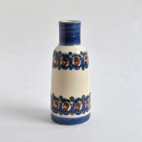 ドイツ　ブンツラウアー陶器＜花瓶＞