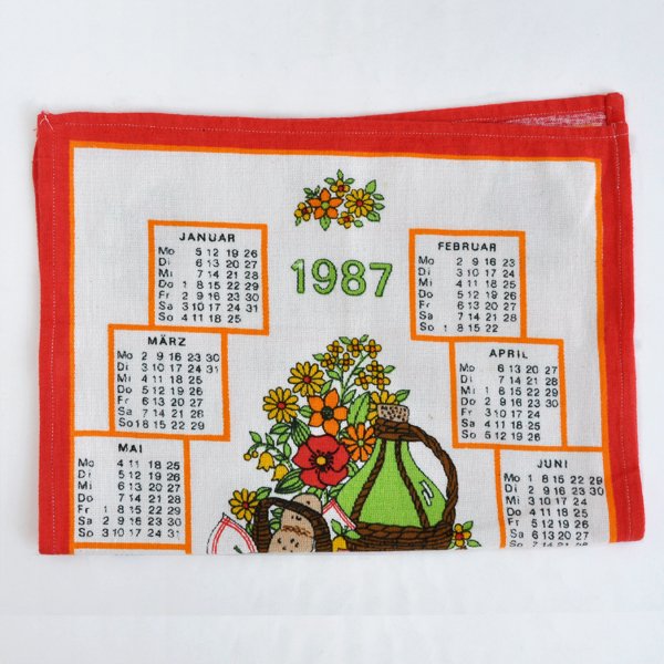 東ドイツ　ヴィンテージティータオル・カレンダークロス＜1987年・赤＞ - シトラスペーパー・オンラインショップ