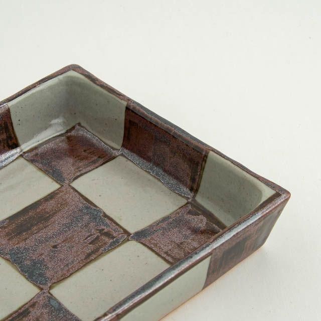 陶器　花器　島根県松江　袖師窯 尾野友彦　しのぎ 島根県松江市の袖師窯（尾野友彦）の花彫湯呑（大） うつわ家膳