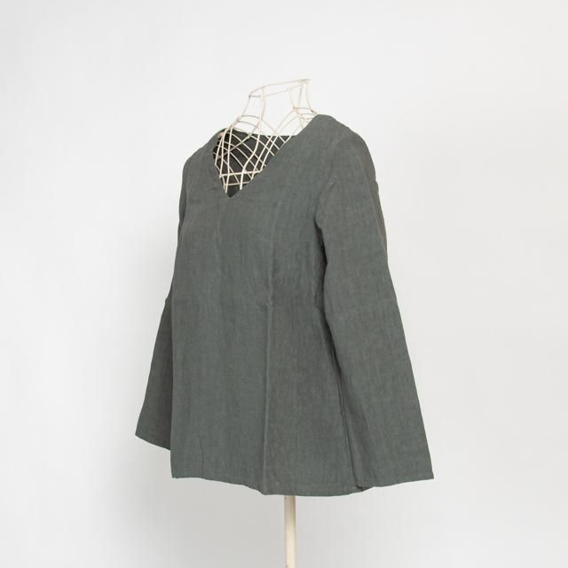 ヤンマ産業】リネンのVネックシャツ カーキ|FRANK暮らしの道具 ヤンマ産業】リネンのVネックシャツ カーキ|FRANK暮らしの道具