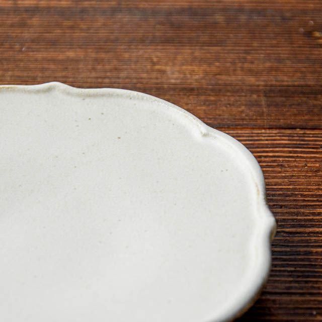 石岡信之 作家物 食器 7点セット 花皿 ヘリンボーン 角皿 豆皿 白 青淡 石岡信之 作家物 食器 7点セット 花皿 ヘリンボーン 角皿 豆皿 白 青淡