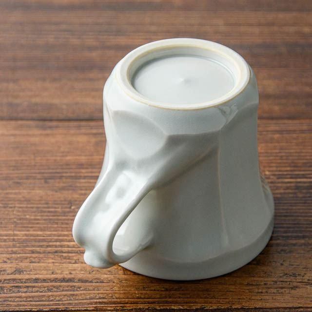 花瓶 柿伝 白磁面取 白磁面取花瓶 正月作 砥部焼 白磁面取花瓶 正月作 砥部焼