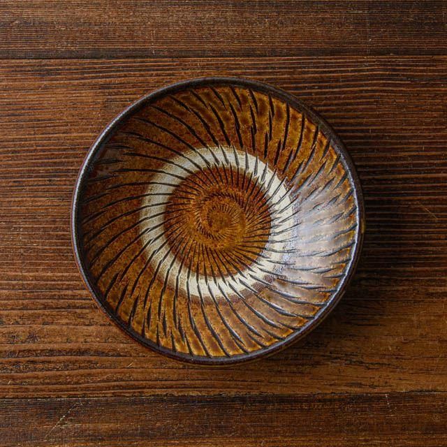 小鹿田焼 坂本工窯 四寸皿 03 飛び鉋 飴