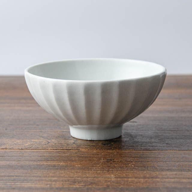 風見窯 杉田貴亮 白磁釉 鎬飯碗 小 01