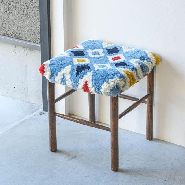 佐藤隘子工房 ノッティング織 ウールの椅子敷き 01