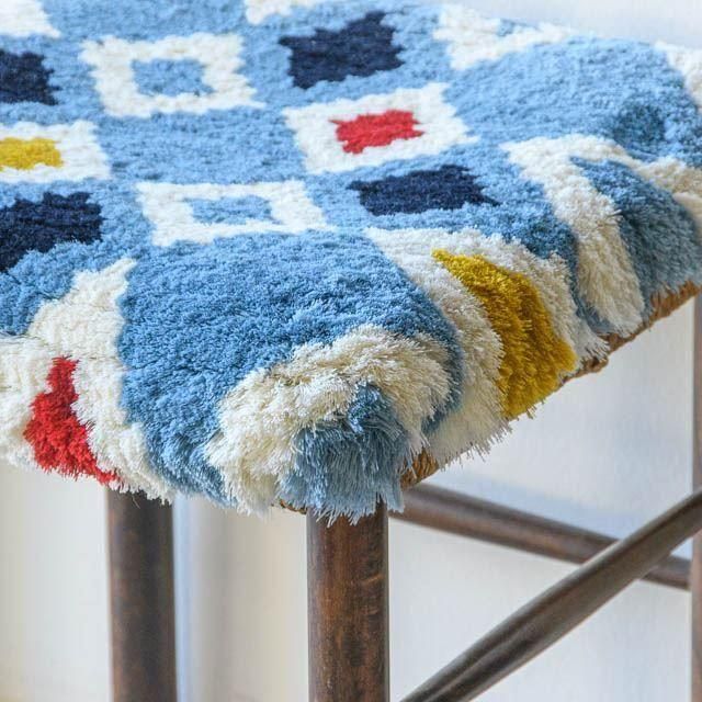 ノッティング織　椅子敷き　2 暮らしを彩る椅子敷－小野眞佐子 倉敷からのノッティング織椅子