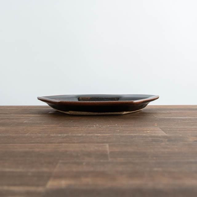 佐久間藤太郎窯 【益子】 黒釉六角茄子皿|FRANK暮らしの道具 佐久間藤太郎窯 【益子】 黒釉六角茄子皿|FRANK暮らしの道具