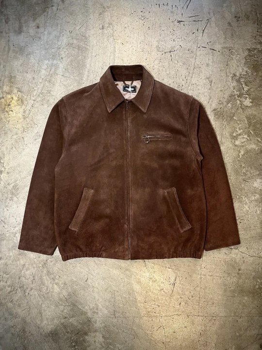 <img class='new_mark_img1' src='https://img.shop-pro.jp/img/new/icons56.gif' style='border:none;display:inline;margin:0px;padding:0px;width:auto;' />SUEDE LEATHER SPORTS JACKET