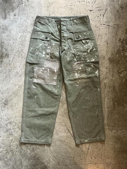 PAINT STAINED USMC P-44 HBT TROUSERS