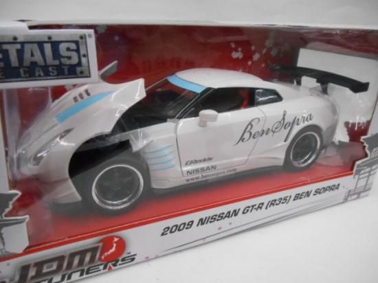 1/24 2009 NISSAN GT-R(R35) BEN SOPRA JDM TUNERS (ホワイト
