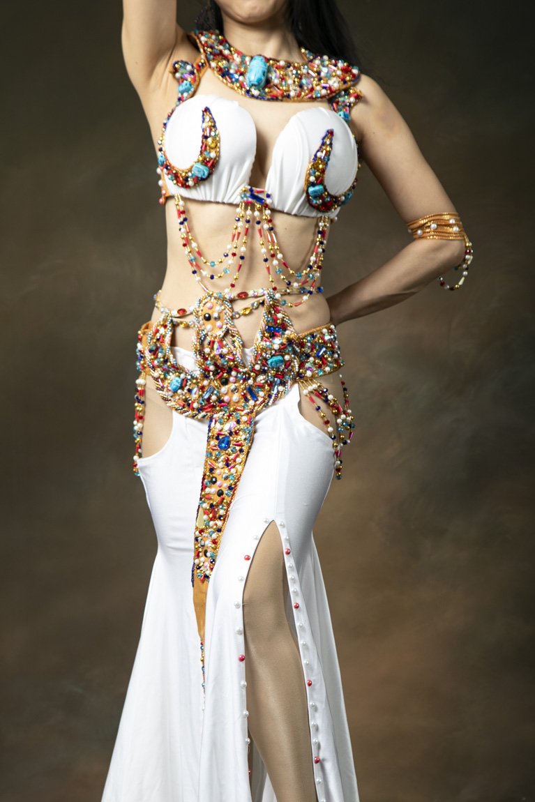 ベリーダンス衣装 ブラベルトスカートセット ファラオニック オリエンタルコスチューム 白 - Bellydance costume  selectshop Naju-le
