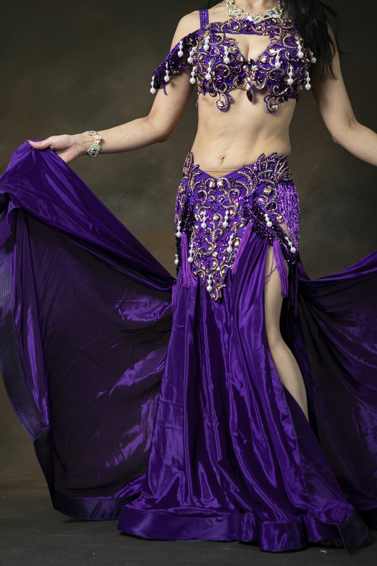 新作　Amira design ベリーダンス衣装 一体型コスチューム 豪華 パープル 紫 - Bellydance costume  selectshop Naju-le