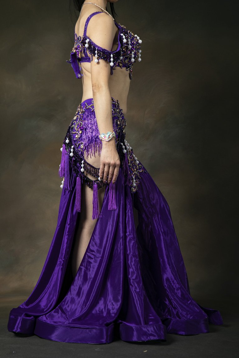新作　Amira design ベリーダンス衣装 一体型コスチューム 豪華 パープル 紫 - Bellydance costume  selectshop Naju-le