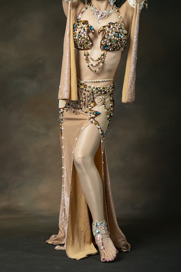 Yasser エジプト製 コスチューム オリエンタルベリーダンス衣装 ゴールド - Bellydance costume selectshop  Naju-le