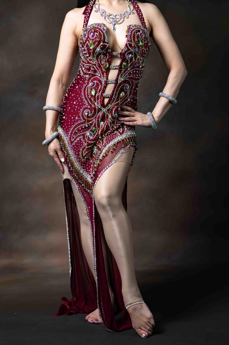 更にお値下げ早いものがち　　　　　　 ベリーダンス衣装 セール