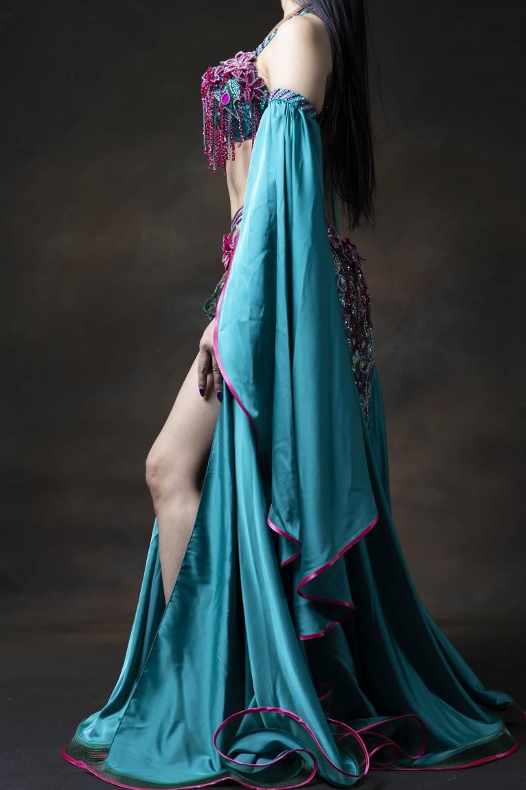 新作 halla bellydesign オリエンタル衣装 一体型コスチューム