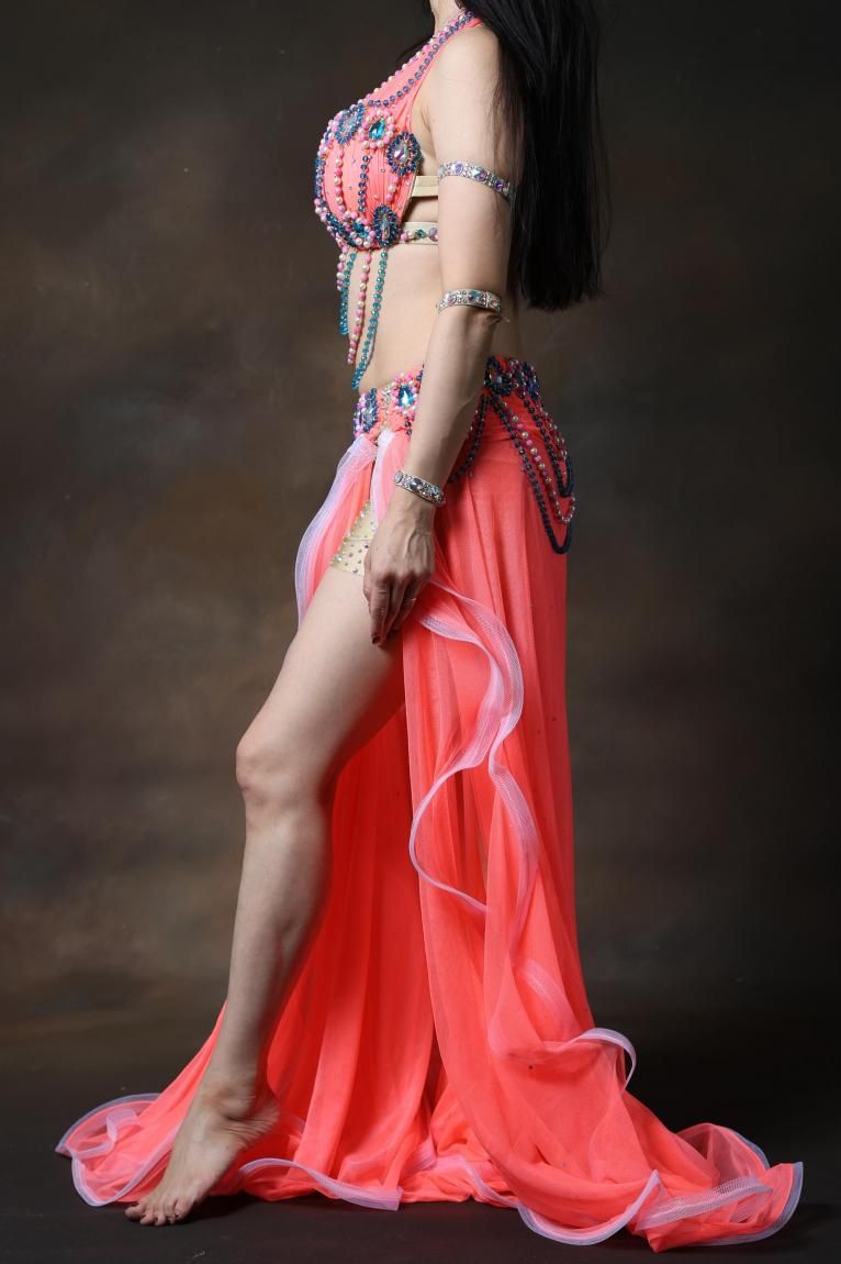 ベリーダンスオリエンタル衣装 ピンク エジプト製 Hananオリエンタル