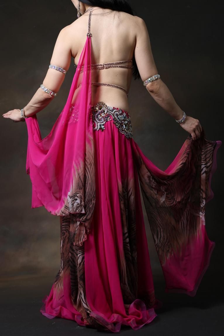 Irina イリーナ オリエンタル衣装 一体型ピンク衣装 - Bellydance