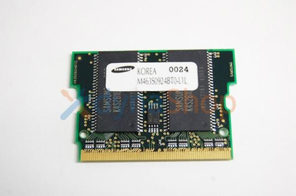 プレミアムメモリー16㎇× 2枚 2セット　64㎇ Anoさま用 中古 サムスン製 64MB増設メモリ 144p PC100 CL2 4c 8x16 SDRAM