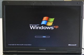   Satellite L36 220C windows XP Pro No.0605-3