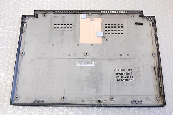 中古美品 東芝 dynabook UZ63/J シリーズ 裏カバー(ライセンス 中古美品 東芝 dynabook UZ63/J シリーズ 裏カバー(ライセンス