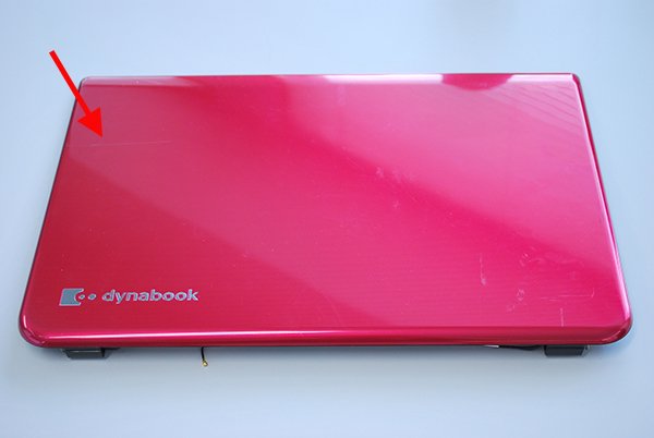 中古美品 東芝 dynabook T553/37JR シリーズ 液晶（ベアボーン式液晶パネル：レッド）