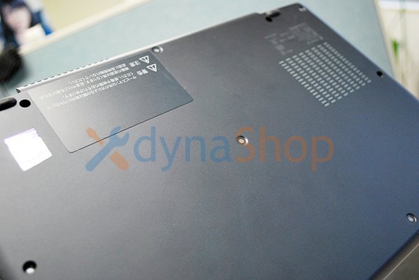 中古美品 東芝 dynabook G83/M シリーズ ボトムカバー（ライセンス