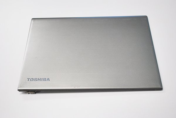 中古 東芝 dynabook R634/L R634/K シリーズ 液晶カバー webカメラ付き No.0710